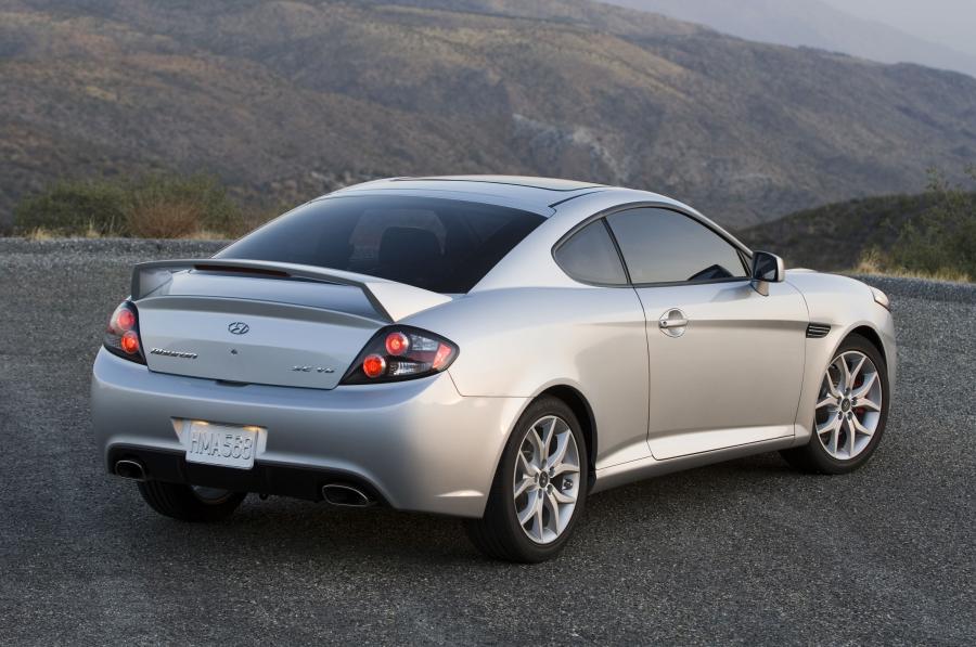  Hyundai Coupe 2008 года  (фото 18 из 30)
